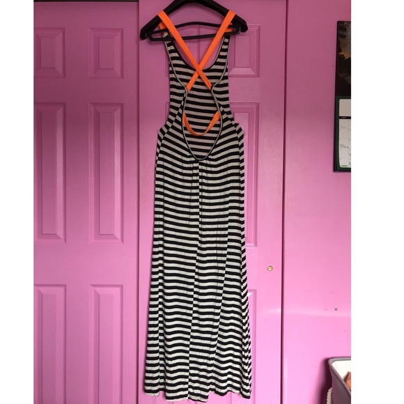 Joyce Leslie Black and White Maxi Dress - Picture 3 of 3